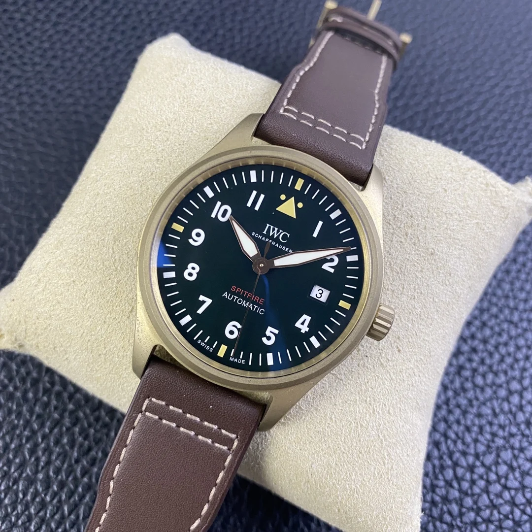 IWC Titanium Green Dial 39mm — photographed off the sweep