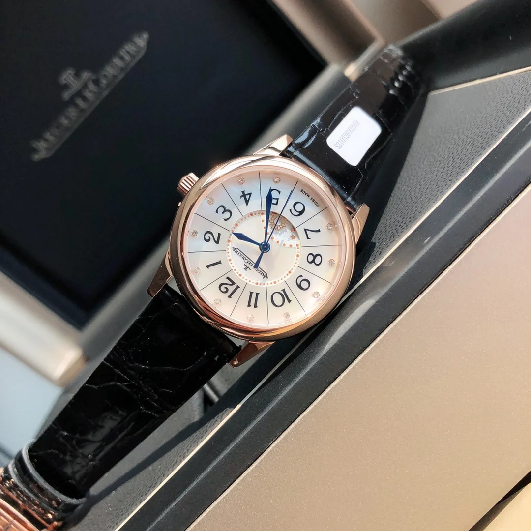Jaeger-LeCoultre 34mm — photographed off the sweep