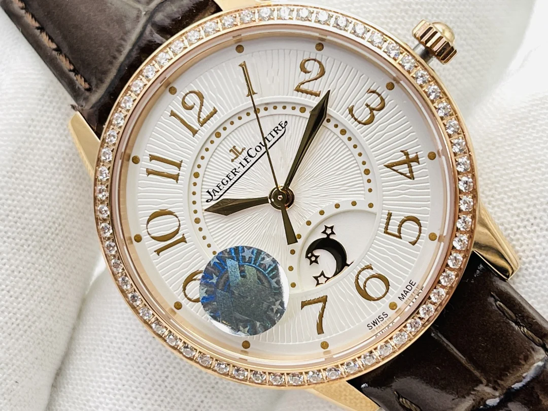 Jaeger-LeCoultre 34mm — photographed off the sweep