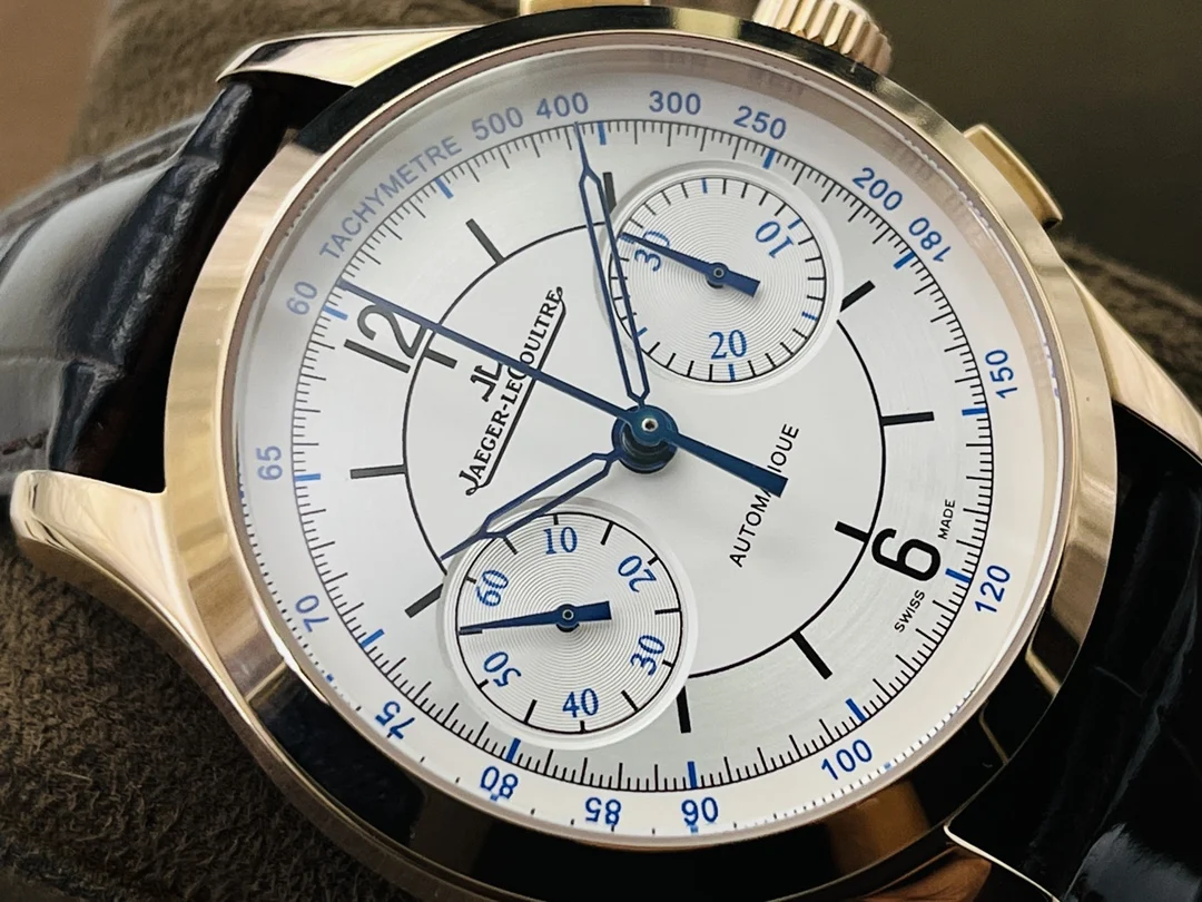 Jaeger-LeCoultre 40mm — photographed off the sweep
