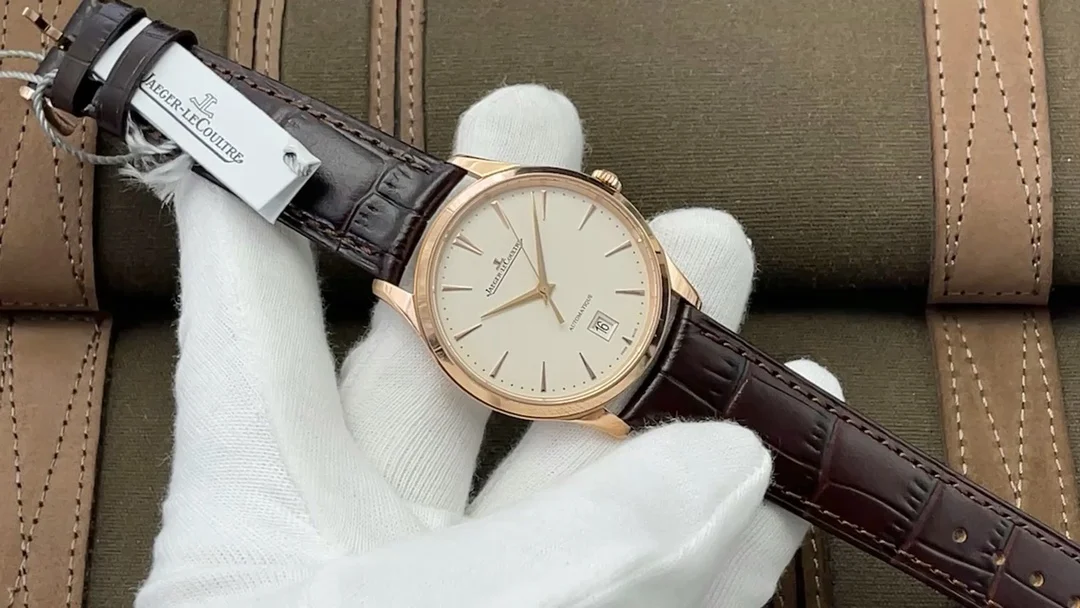 Jaeger-LeCoultre 40mm