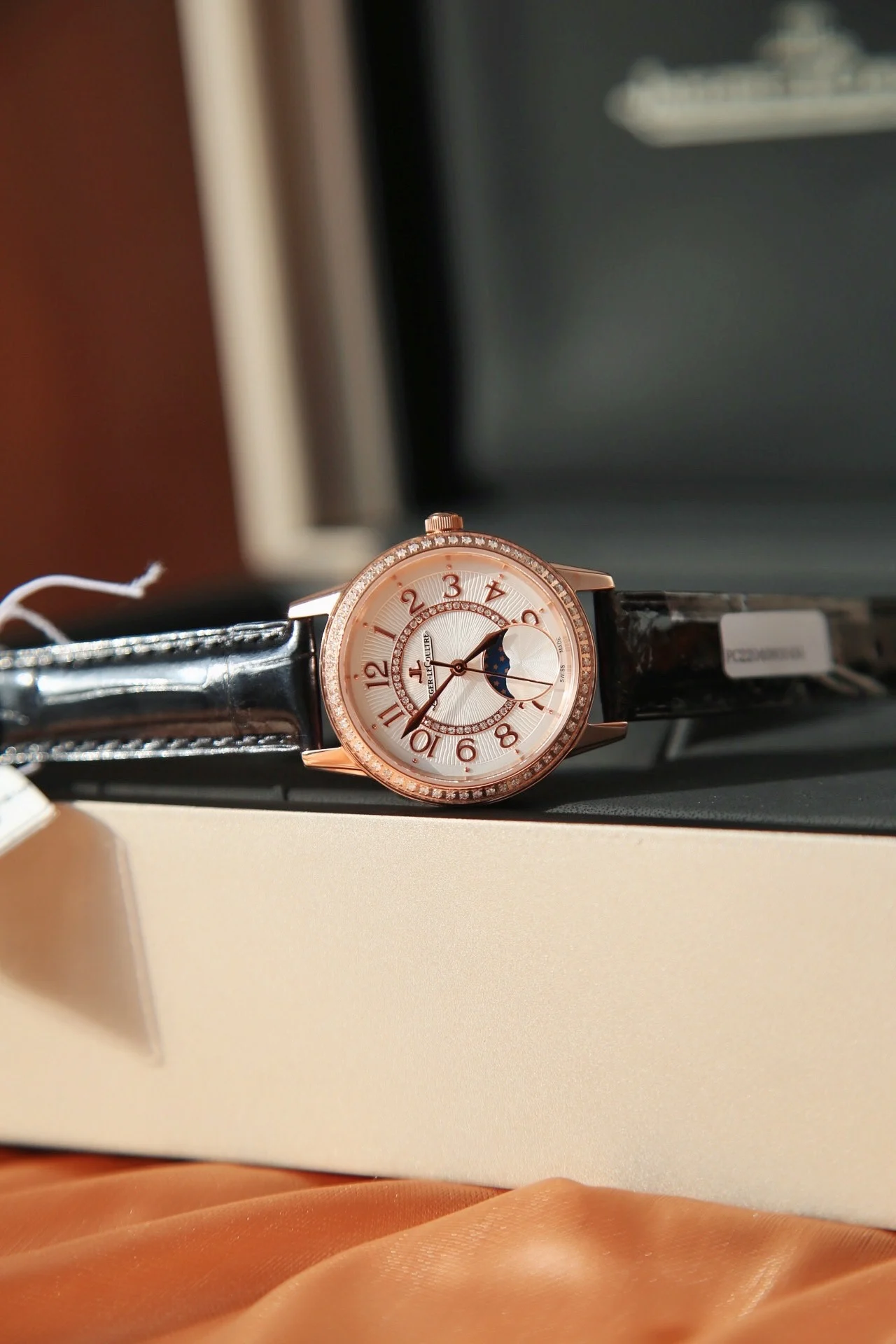 Jaeger-LeCoultre Diamond-Set 34mm — photographed off the sweep