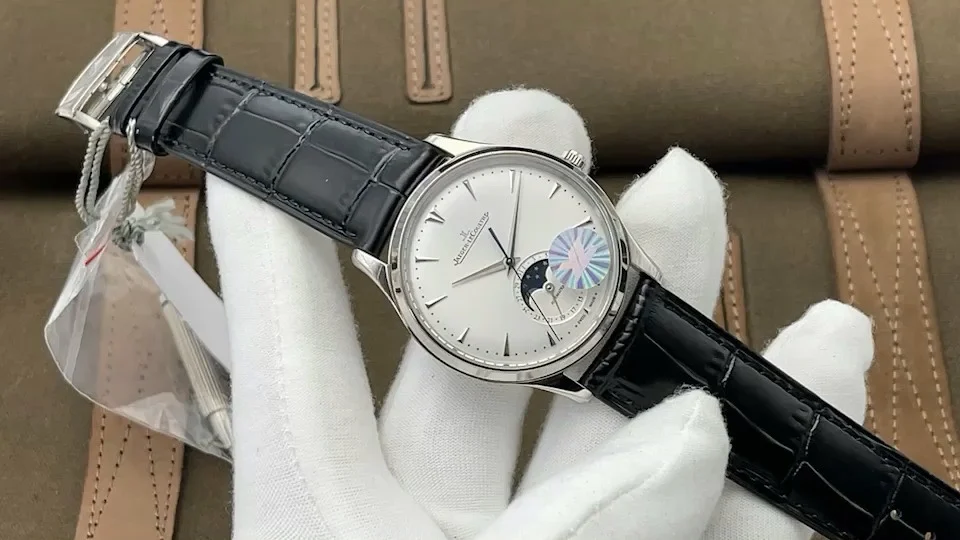 Jaeger-LeCoultre Master Control