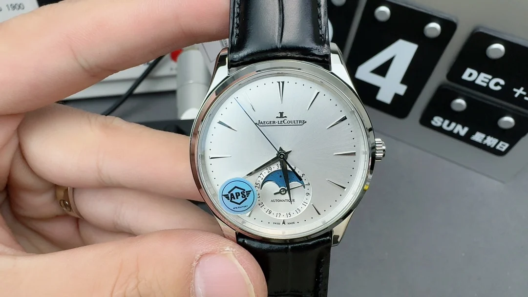 Jaeger-LeCoultre Moon Phase — photographed off the sweep