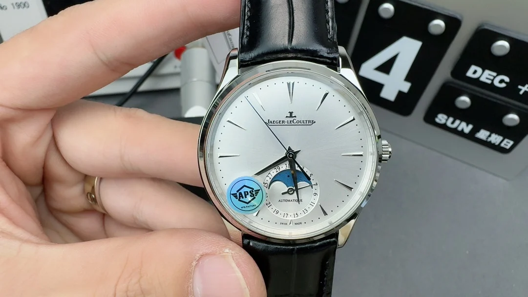 Jaeger-LeCoultre Moon Phase — photographed off the sweep