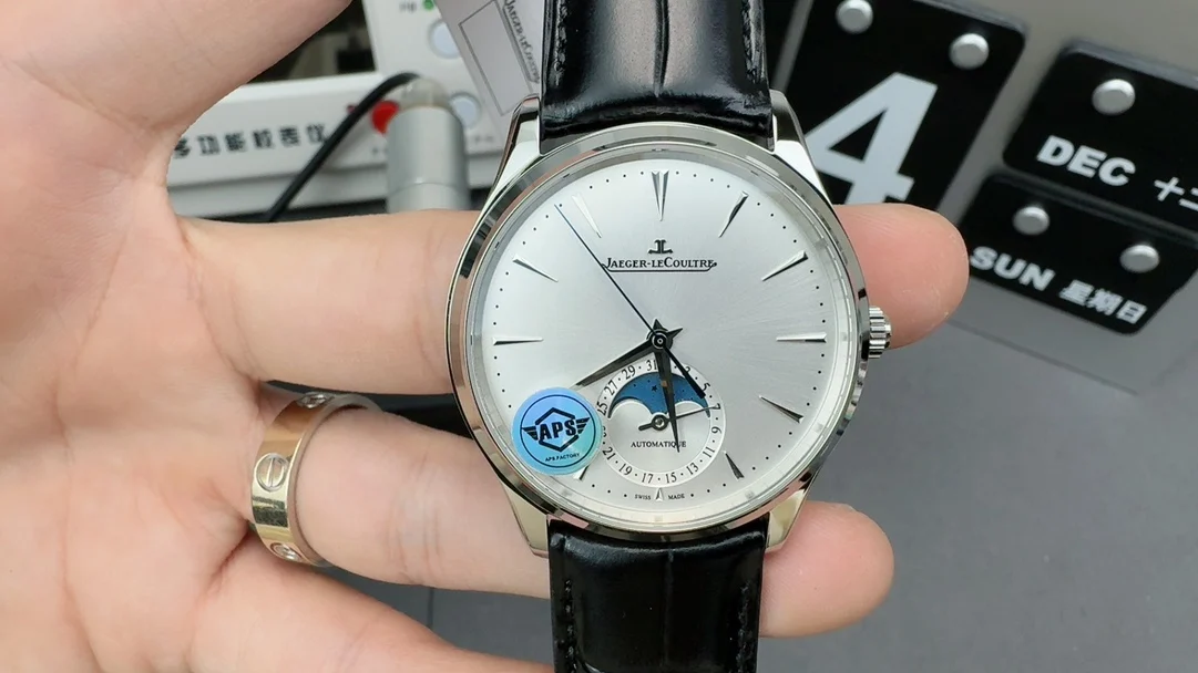 Jaeger-LeCoultre Moon Phase — photographed off the sweep