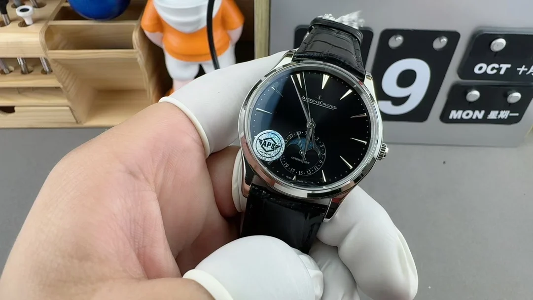 Jaeger-LeCoultre Moon Phase Black Dial — photographed off the sweep