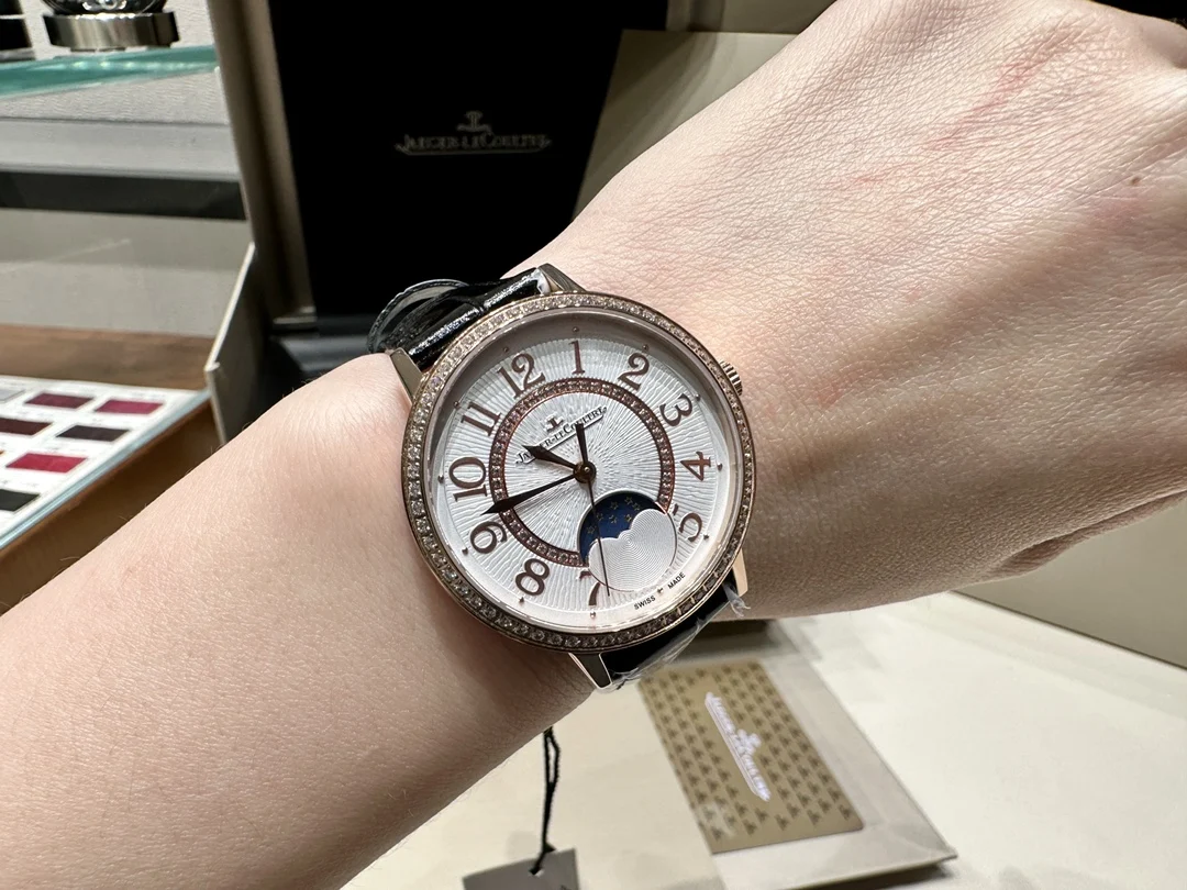 Jaeger-LeCoultre Moon Phase Steel 34mm