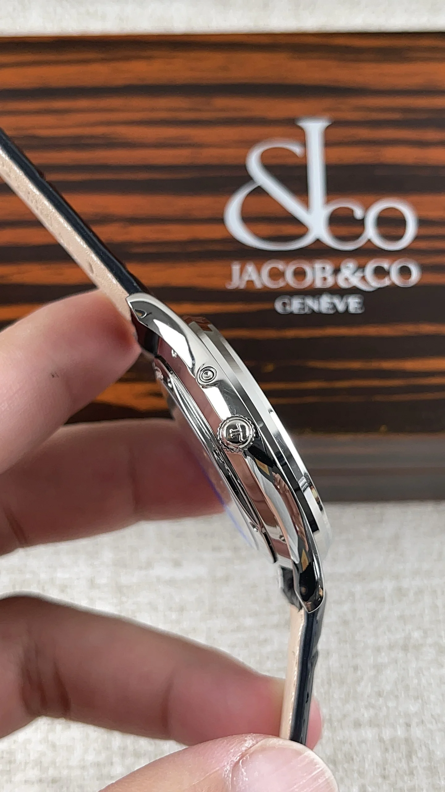 Jaeger-LeCoultre Moon Phase — photographed off the sweep