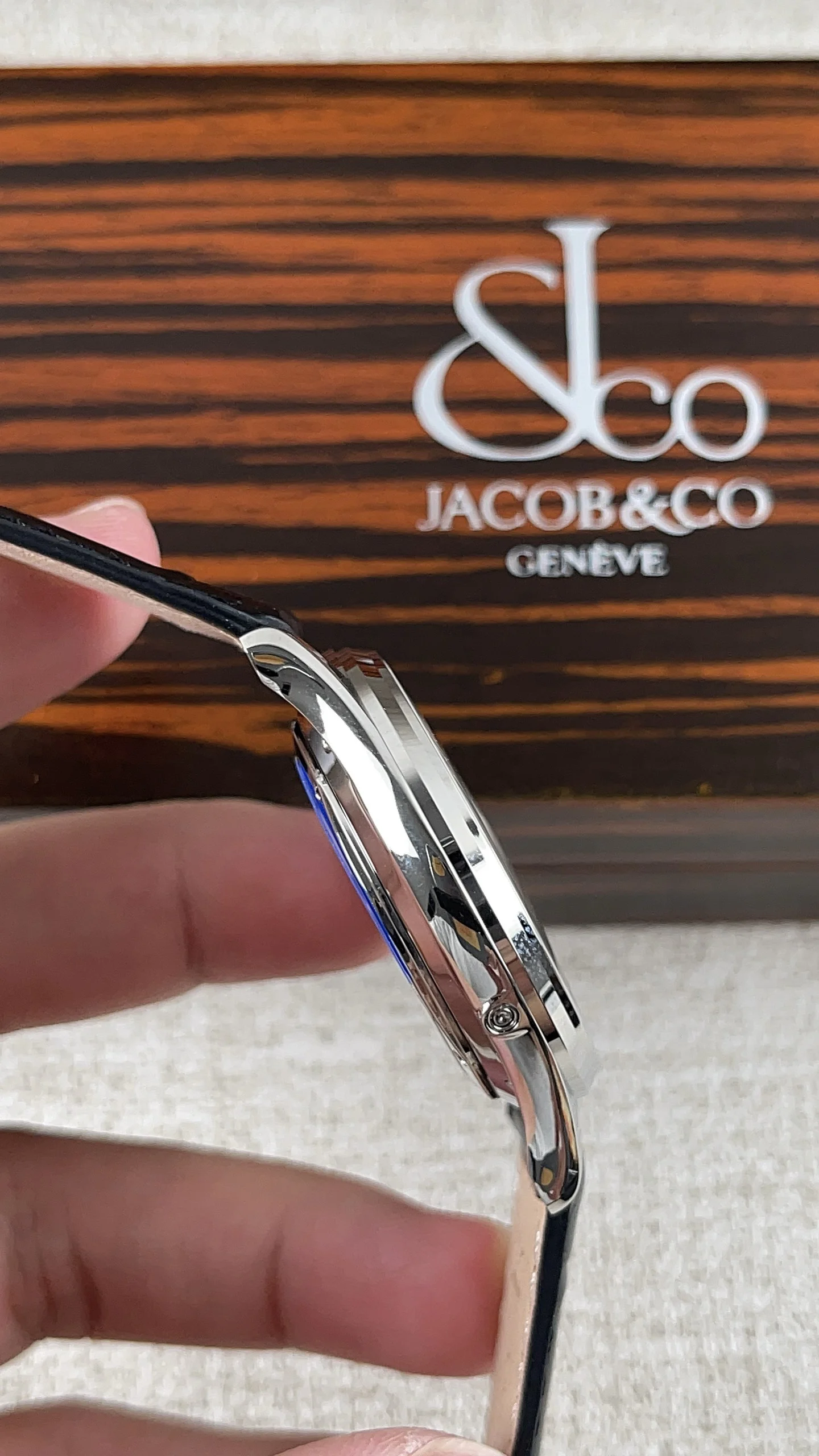 Jaeger-LeCoultre Moon Phase — photographed off the sweep