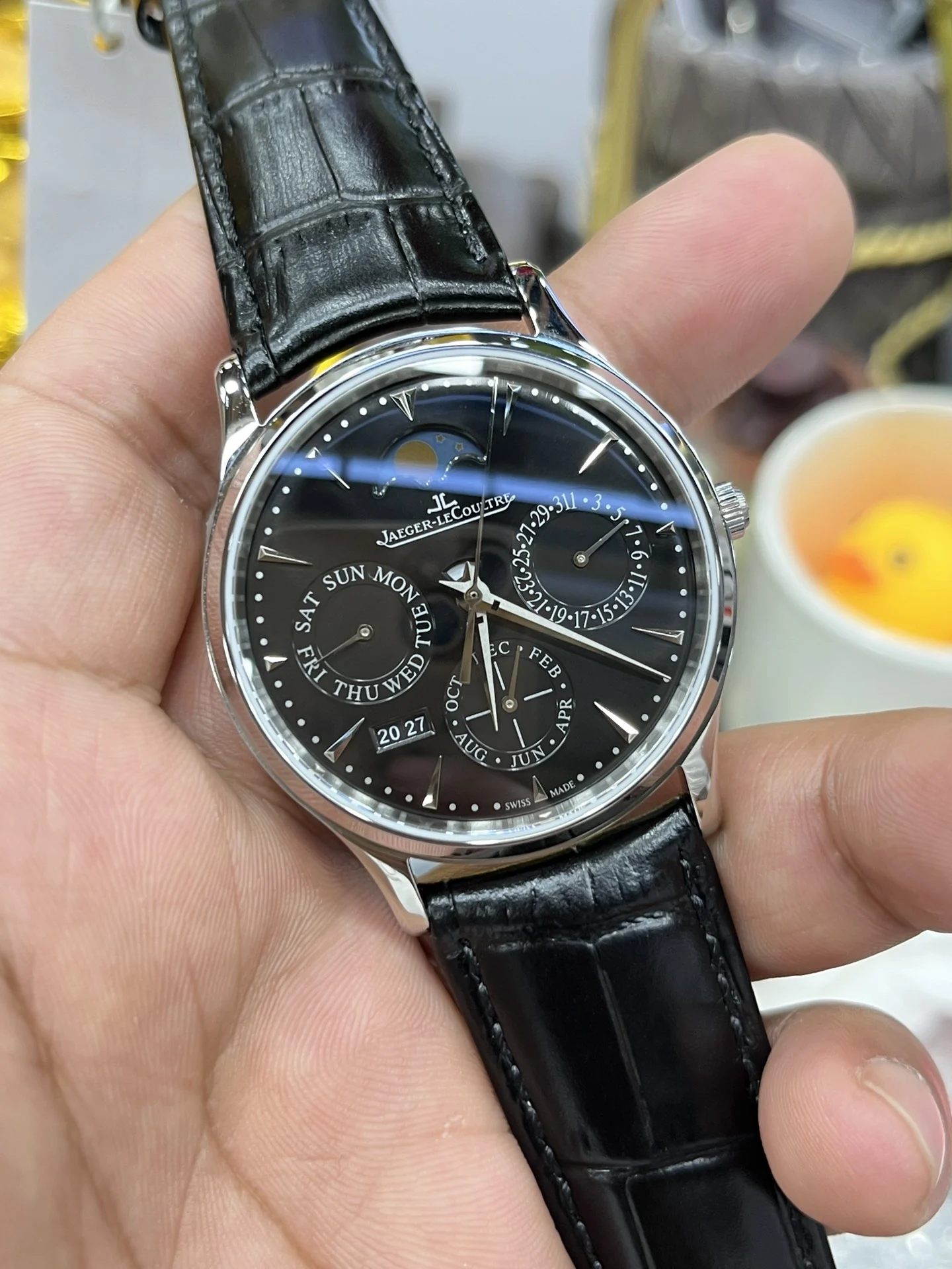 Jaeger-LeCoultre Perpetual Calendar 39mm — photographed off the sweep