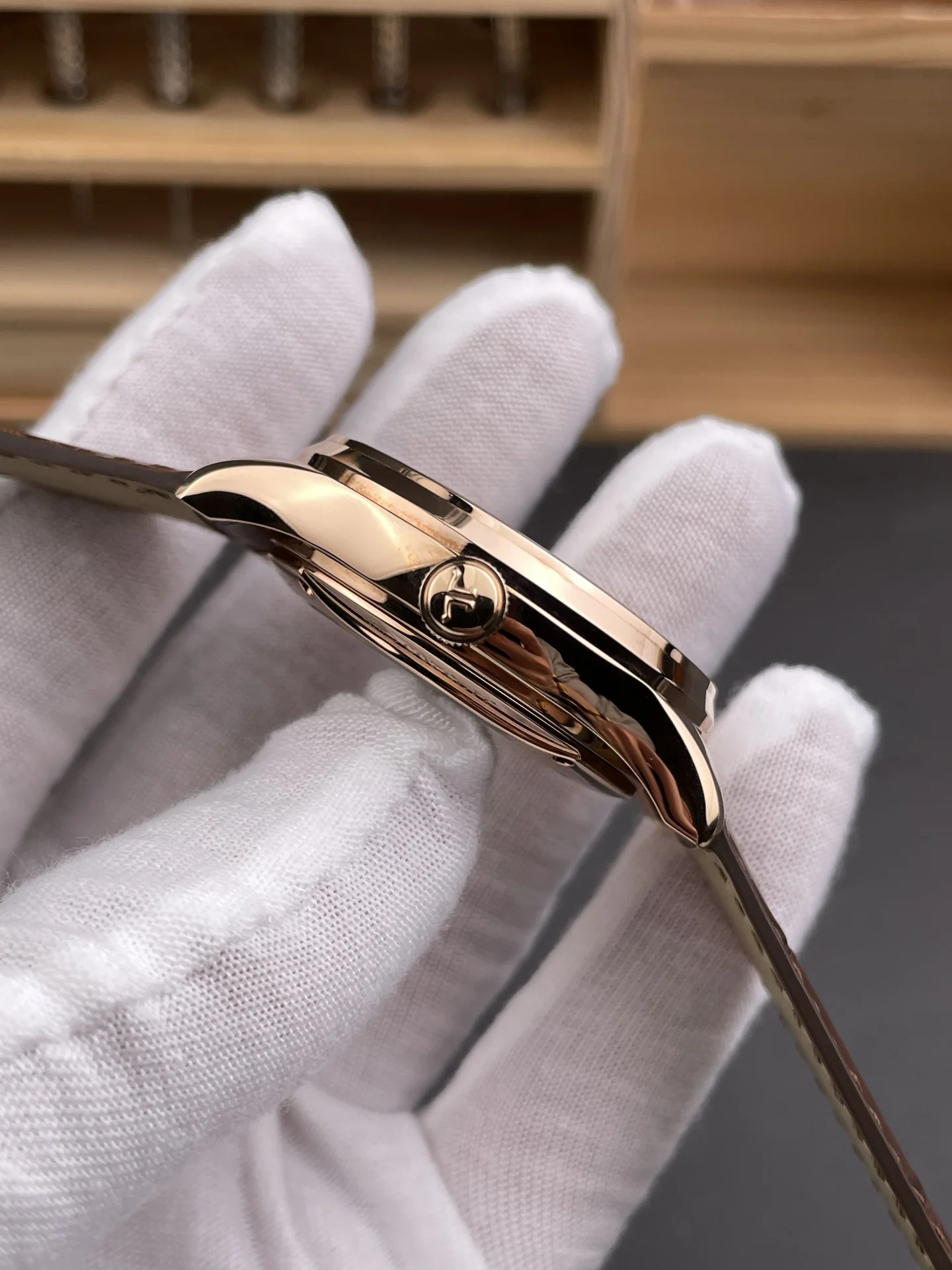 Jaeger-LeCoultre Perpetual Calendar Rose Gold — photographed off the sweep