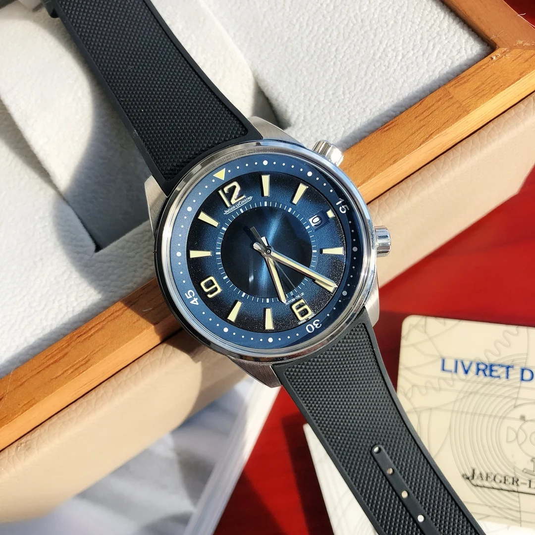 Jaeger-LeCoultre Polaris Black Dial — photographed off the sweep