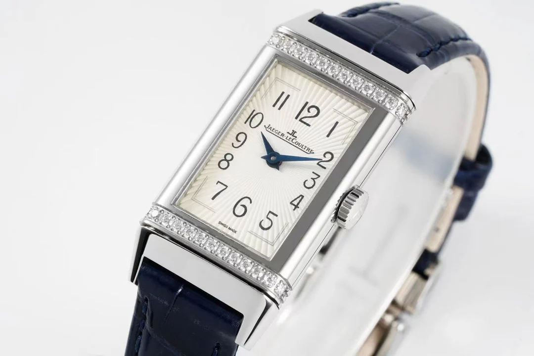 Jaeger-LeCoultre Reverso Steel Red Dial — photographed off the sweep