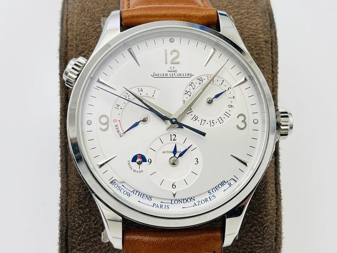 Jaeger-LeCoultre Rose Gold 42mm — photographed off the sweep