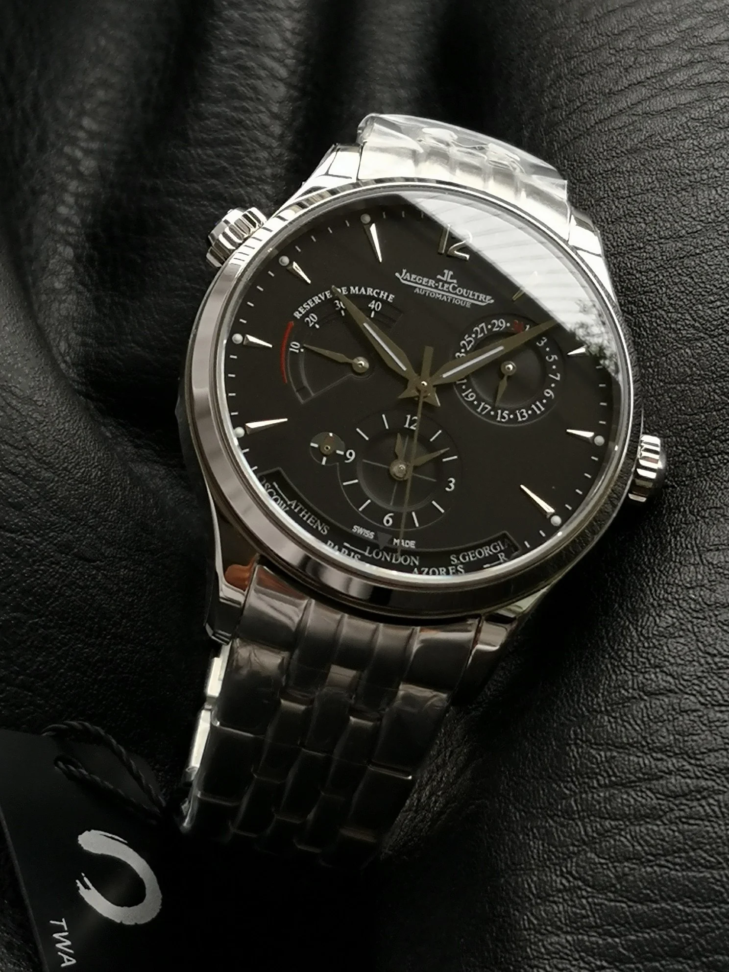 Jaeger-LeCoultre Rose Gold 42mm — photographed off the sweep