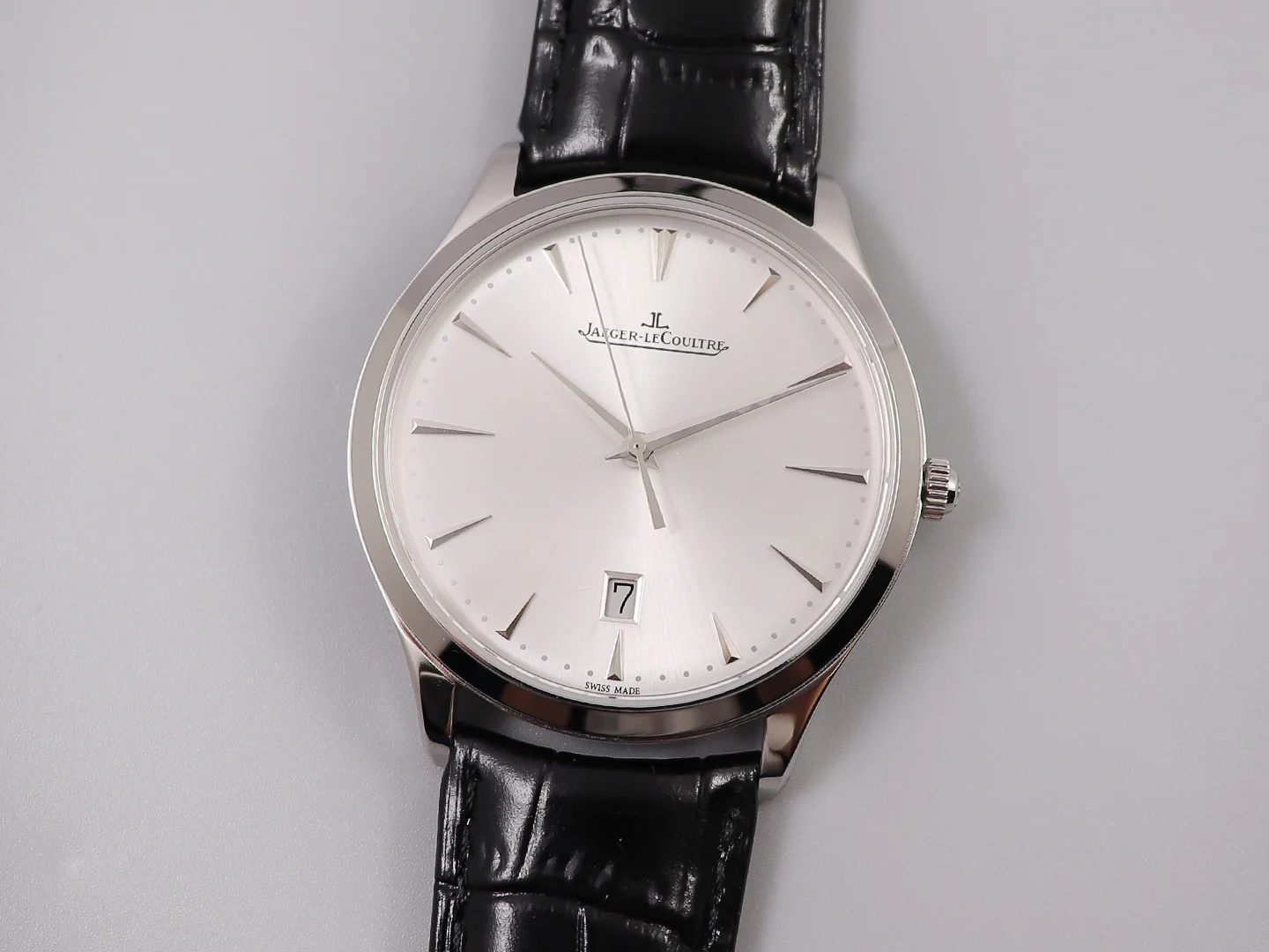 Jaeger-LeCoultre Steel 40mm — photographed off the sweep