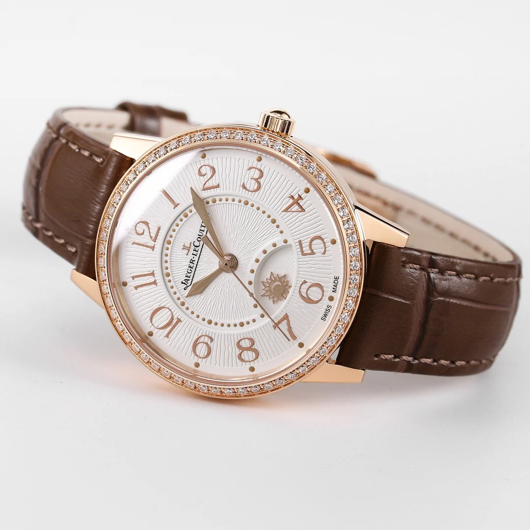 Jaeger-LeCoultre Steel Diamond-Set 34mm — photographed off the sweep