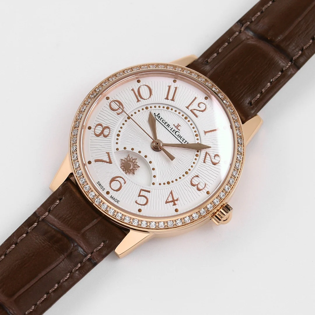Jaeger-LeCoultre Steel Diamond-Set 34mm — photographed off the sweep