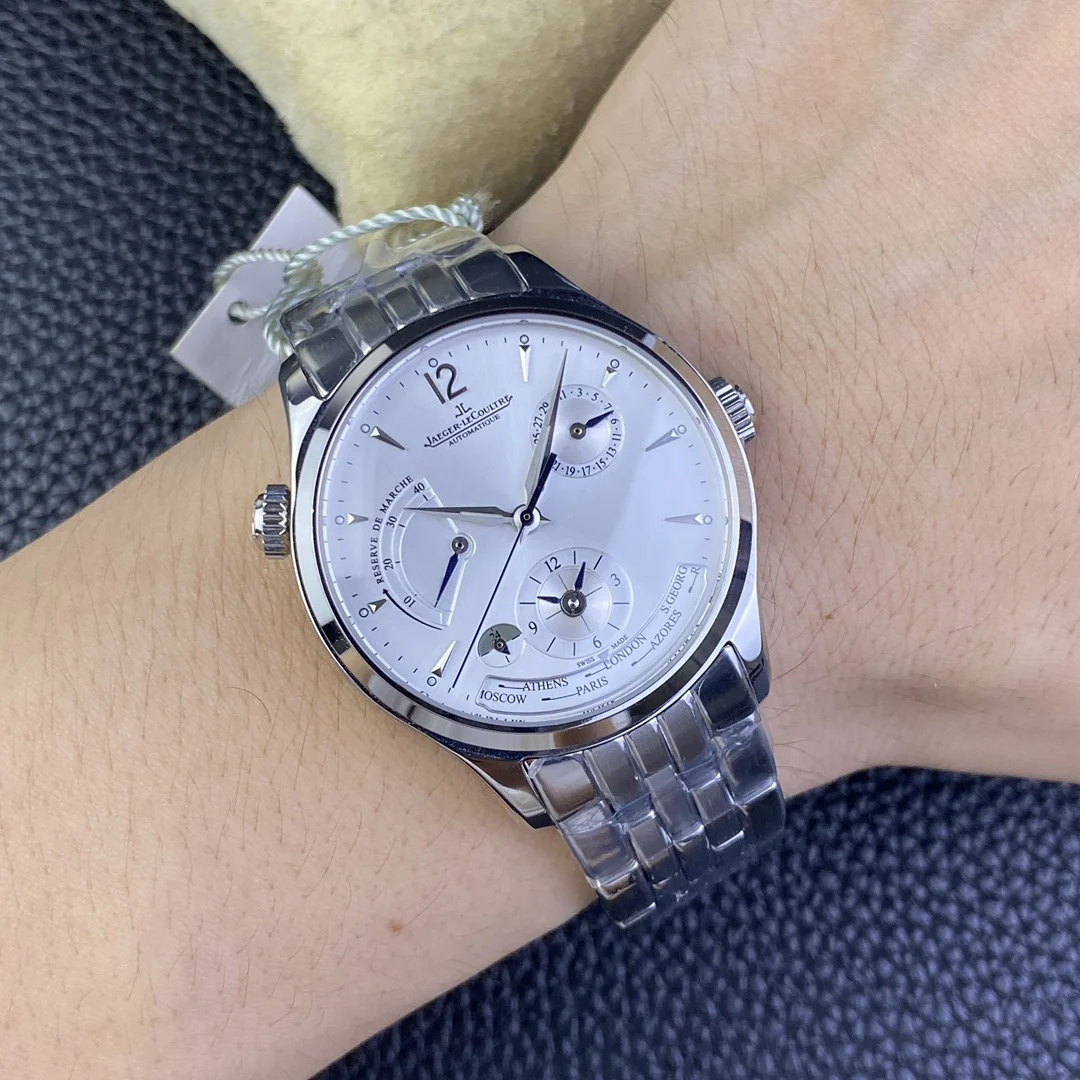 Jaeger-LeCoultre World Time Steel 39mm — photographed off the sweep
