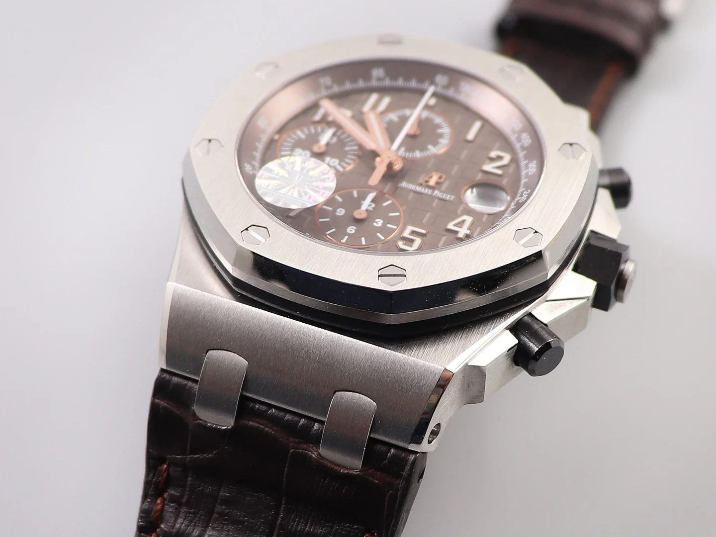 JF A "12H Chronograph Collection A Brown "Havana" 42mm — photographed off the sweep