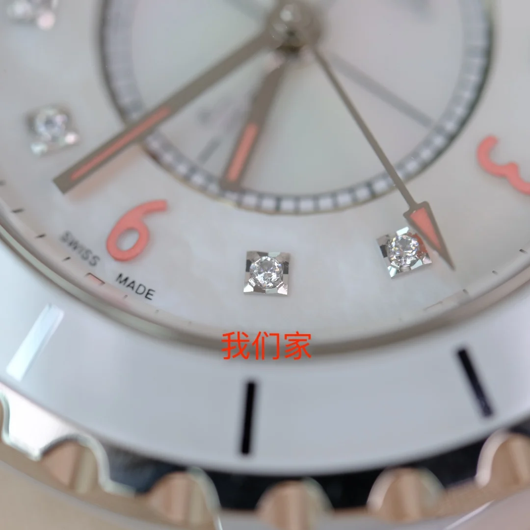 Key Point 4: Diamonds are graded in many ways. The whiter — photographed off the sweep