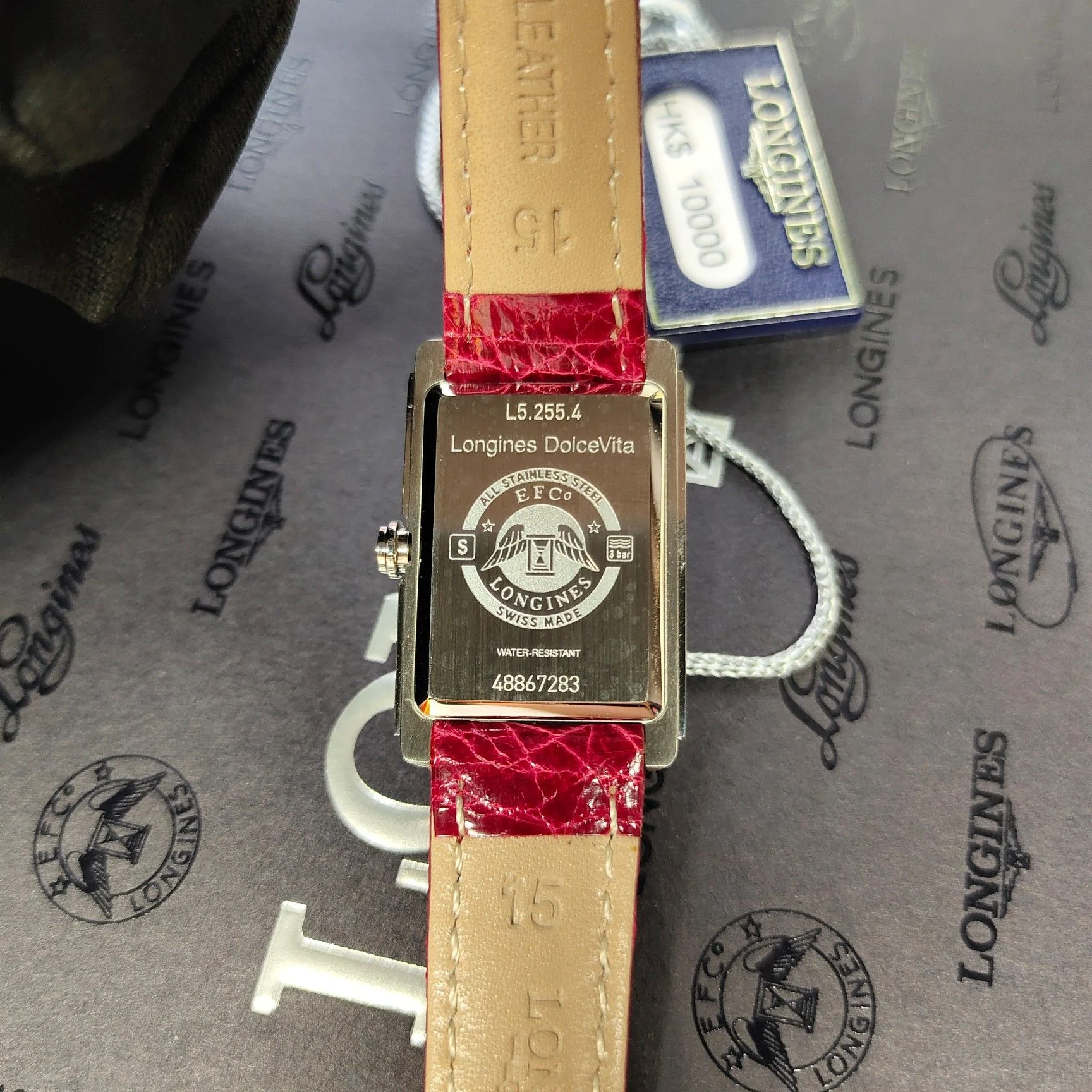 Longines DolceVita Steel Silver Dial 20.80 × 32.00mm — photographed off the sweep