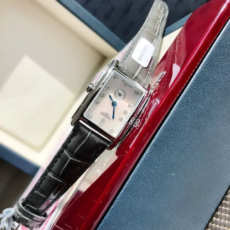 Longines DolceVita Steel Silver Dial Diamond-Set 20.80 × 32.00mm