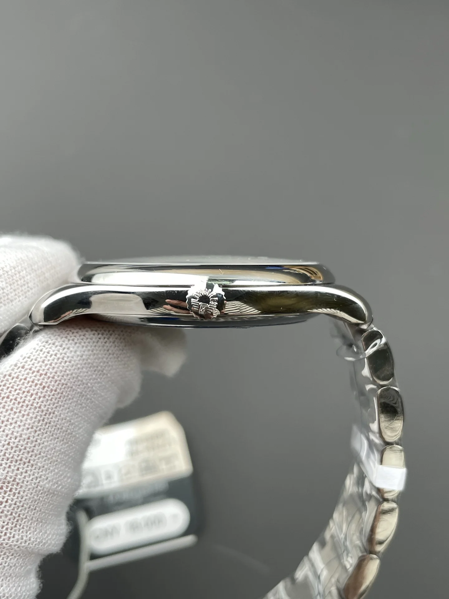 Longines Master Collection 40mm — photographed off the sweep