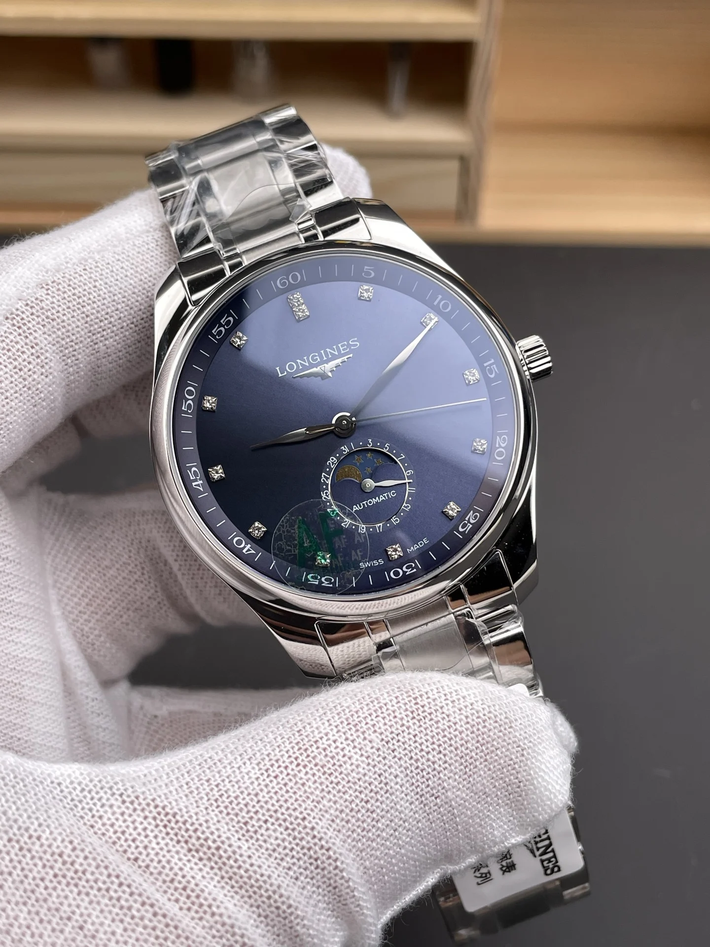 Longines Master Collection Moon Phase Blue Dial Diamond-Set 42mm
