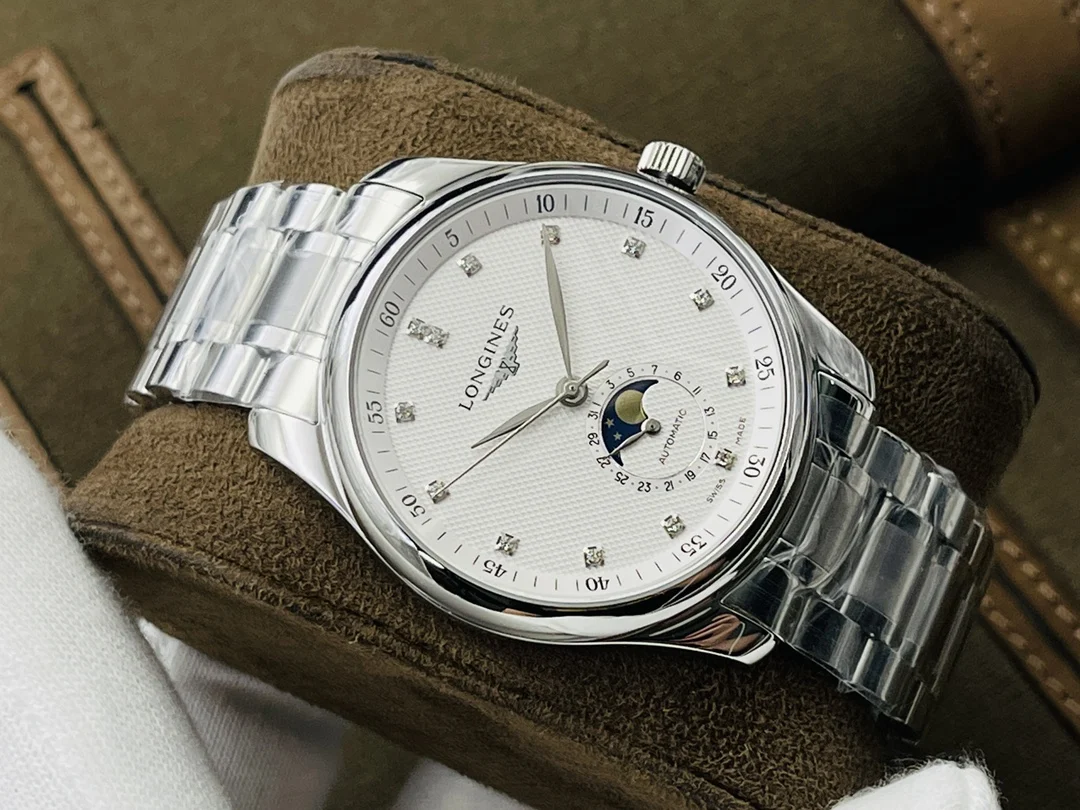 Longines Master Collection Moon Phase Steel 40mm — photographed off the sweep