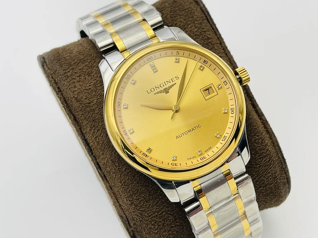 Longines Master Collection Steel 38.5mm — photographed off the sweep