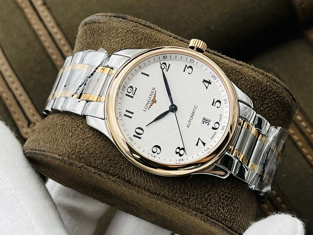 Longines Master Collection Steel 38.5mm — photographed off the sweep