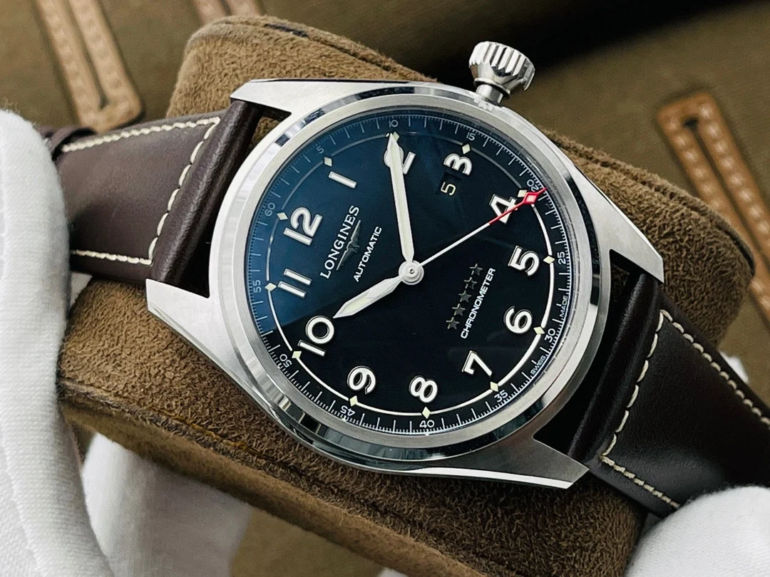 Longines Master Collection Steel Blue Dial 40mm — photographed off the sweep