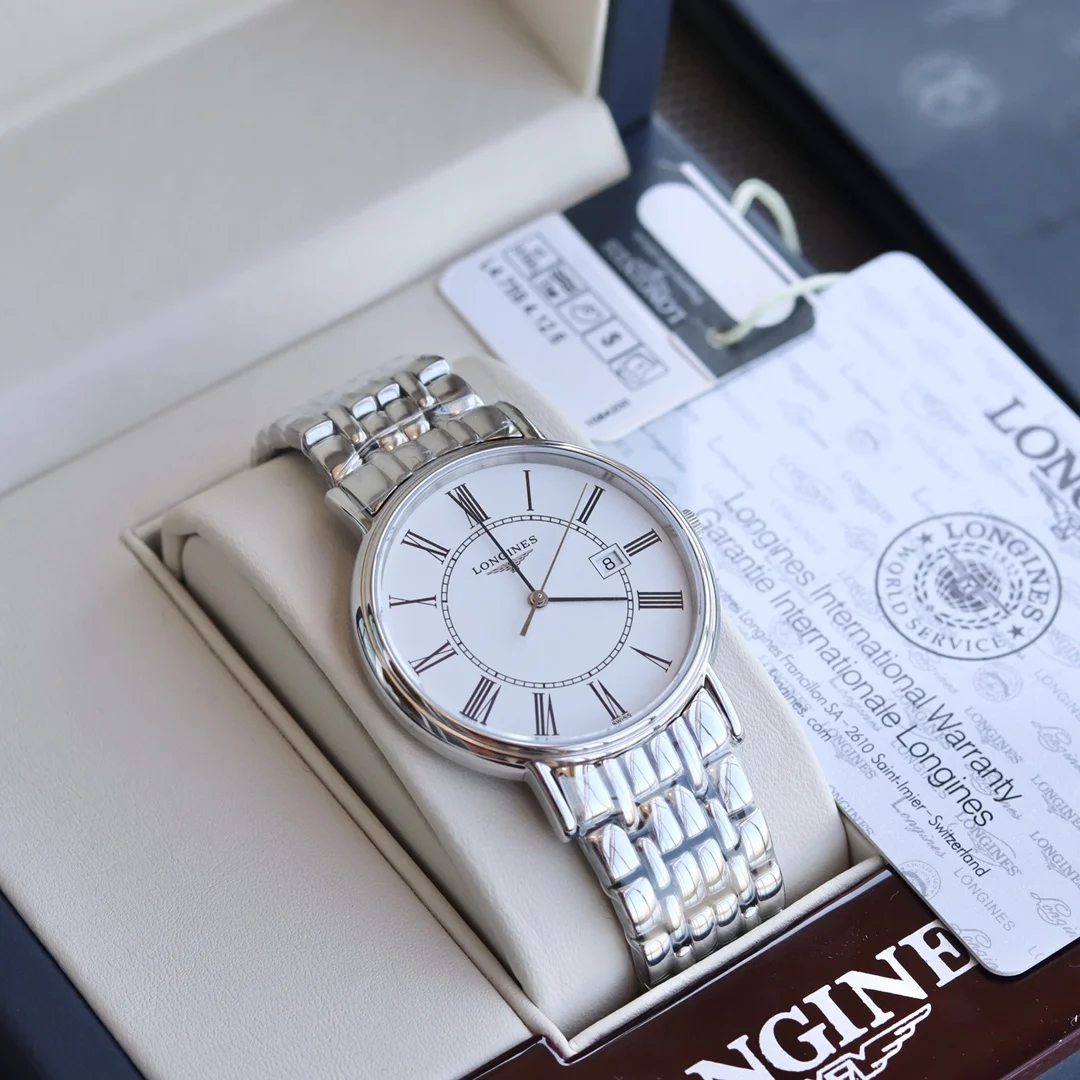 Longines Master Collection Steel White Dial 38.5mm — photographed off the sweep