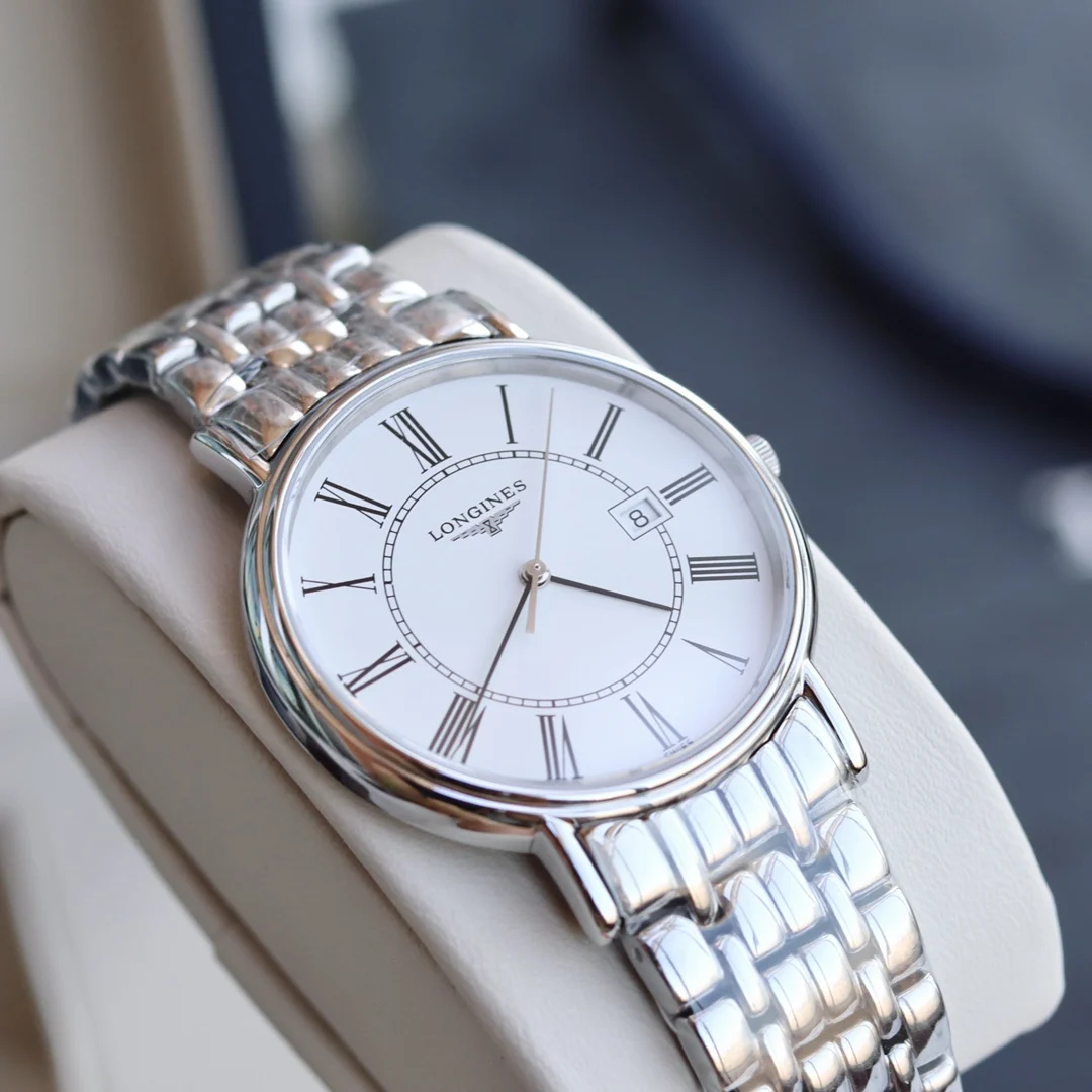 Longines Master Collection Steel White Dial 38.5mm — photographed off the sweep