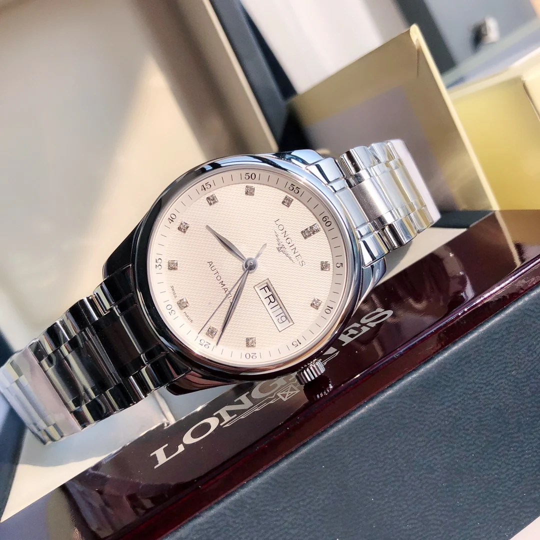 Longines Master Collection Steel White Dial 40mm — photographed off the sweep