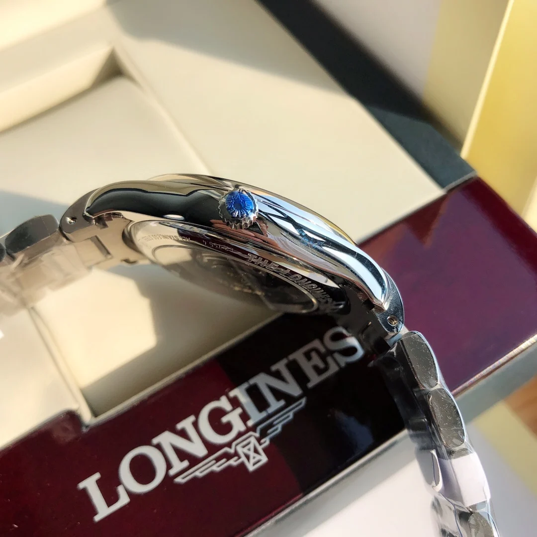 Longines Master Collection Steel White Dial 40mm — photographed off the sweep
