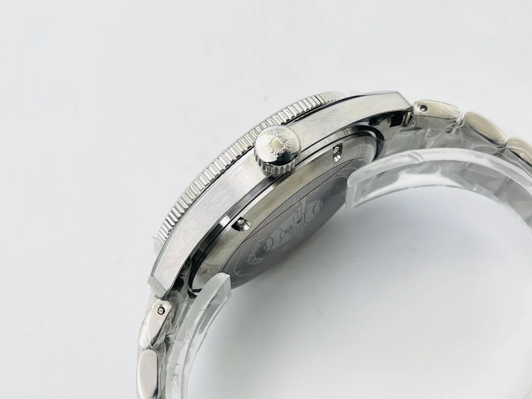 Longines Spirit Ceramic Green Dial 42mm — photographed off the sweep
