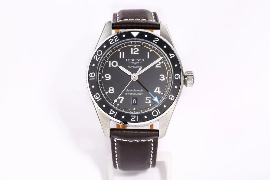 Longines Spirit Ceramic Green Dial 42mm — detail