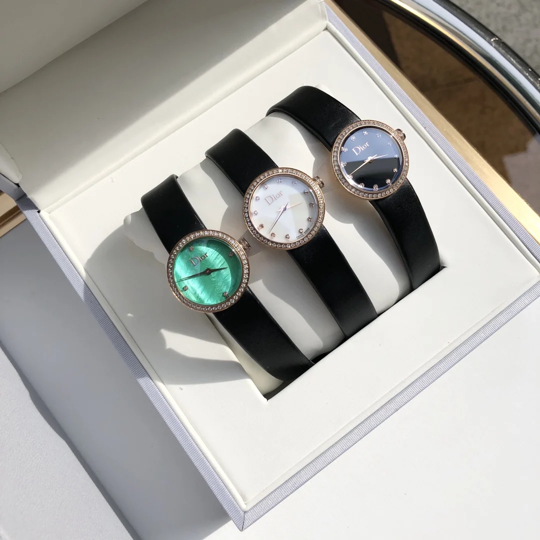 Longines Spirit Steel Black Dial Diamond-Set 25mm — photographed off the sweep