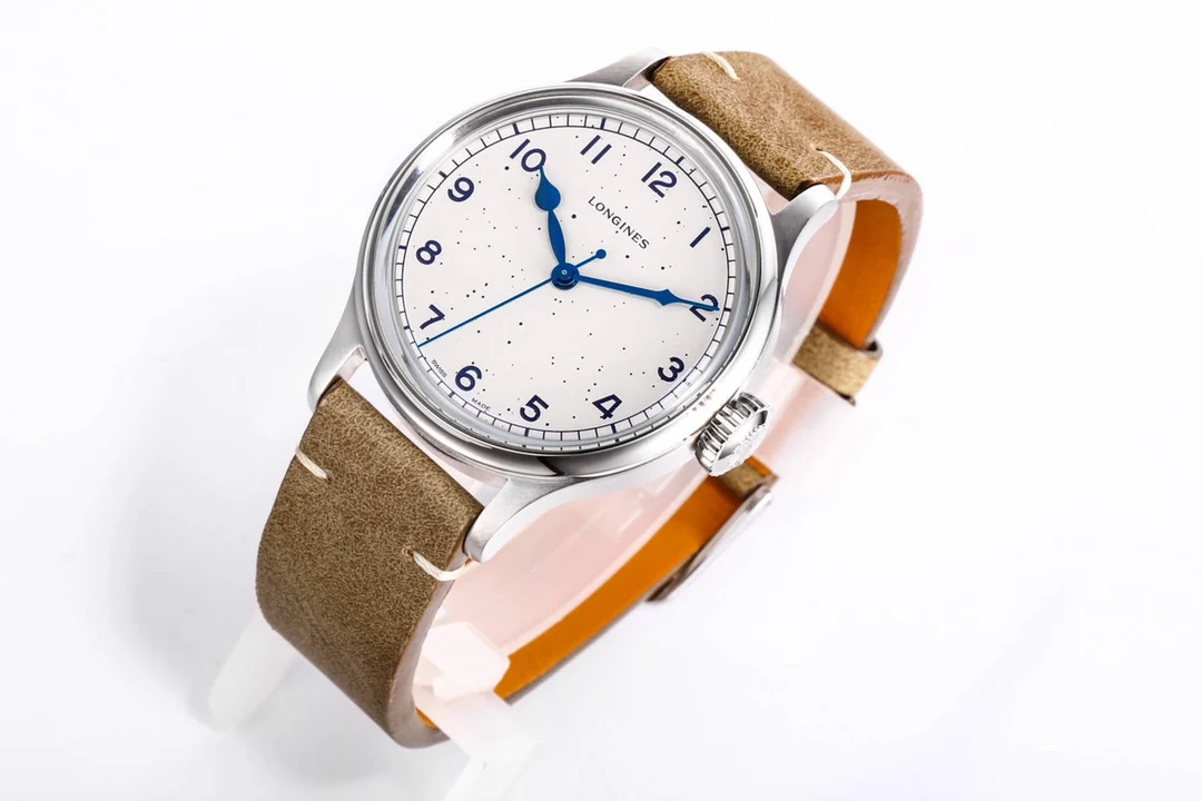 Longines Spirit Steel Green Dial 38.5mm — detail