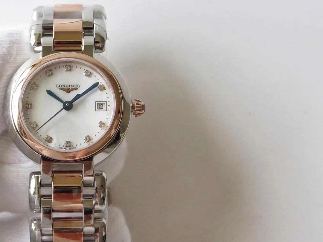 Longines Steel 26.5mm — photographed off the sweep