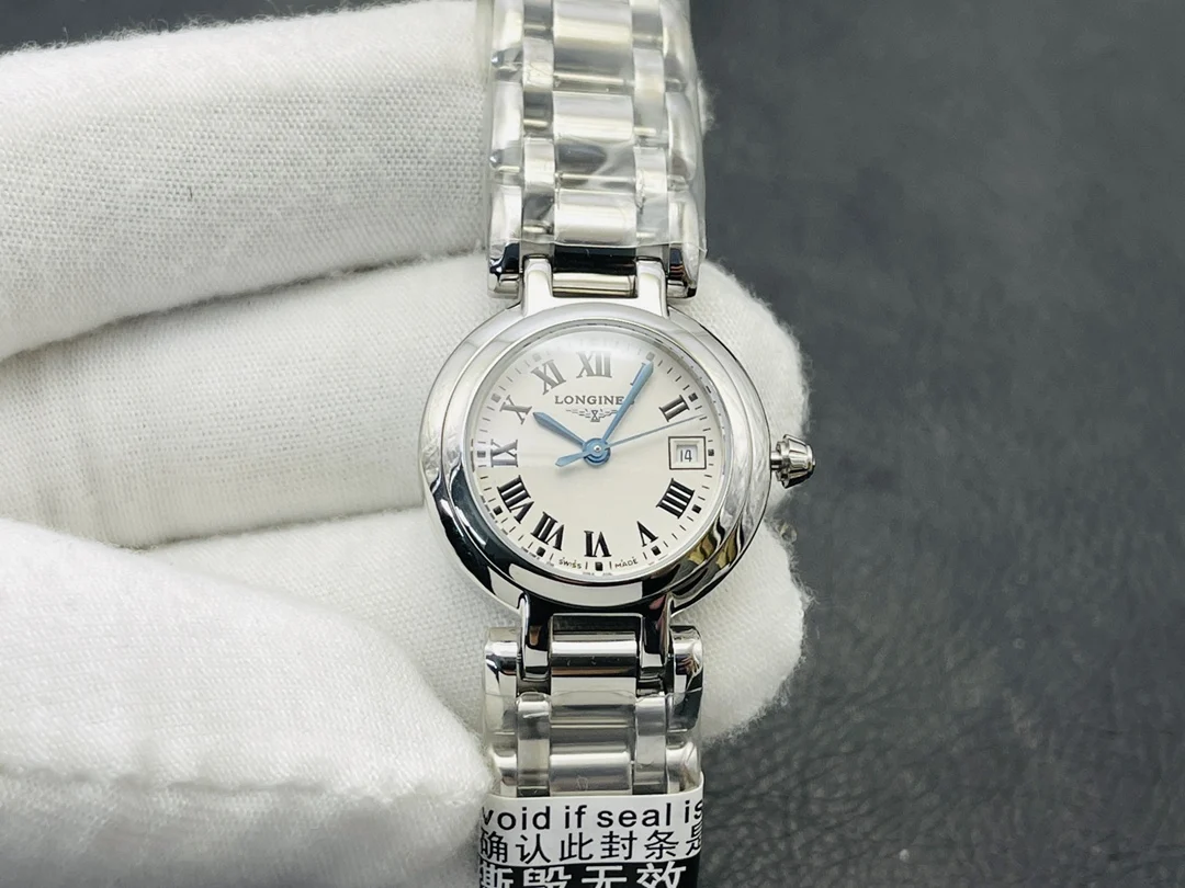 Longines Steel 26.5mm — photographed off the sweep