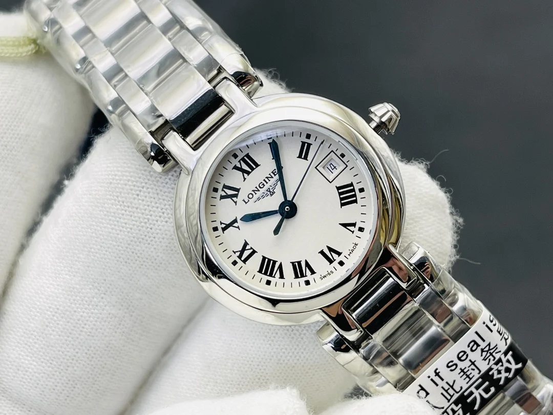 Longines Steel 26.5mm — photographed off the sweep