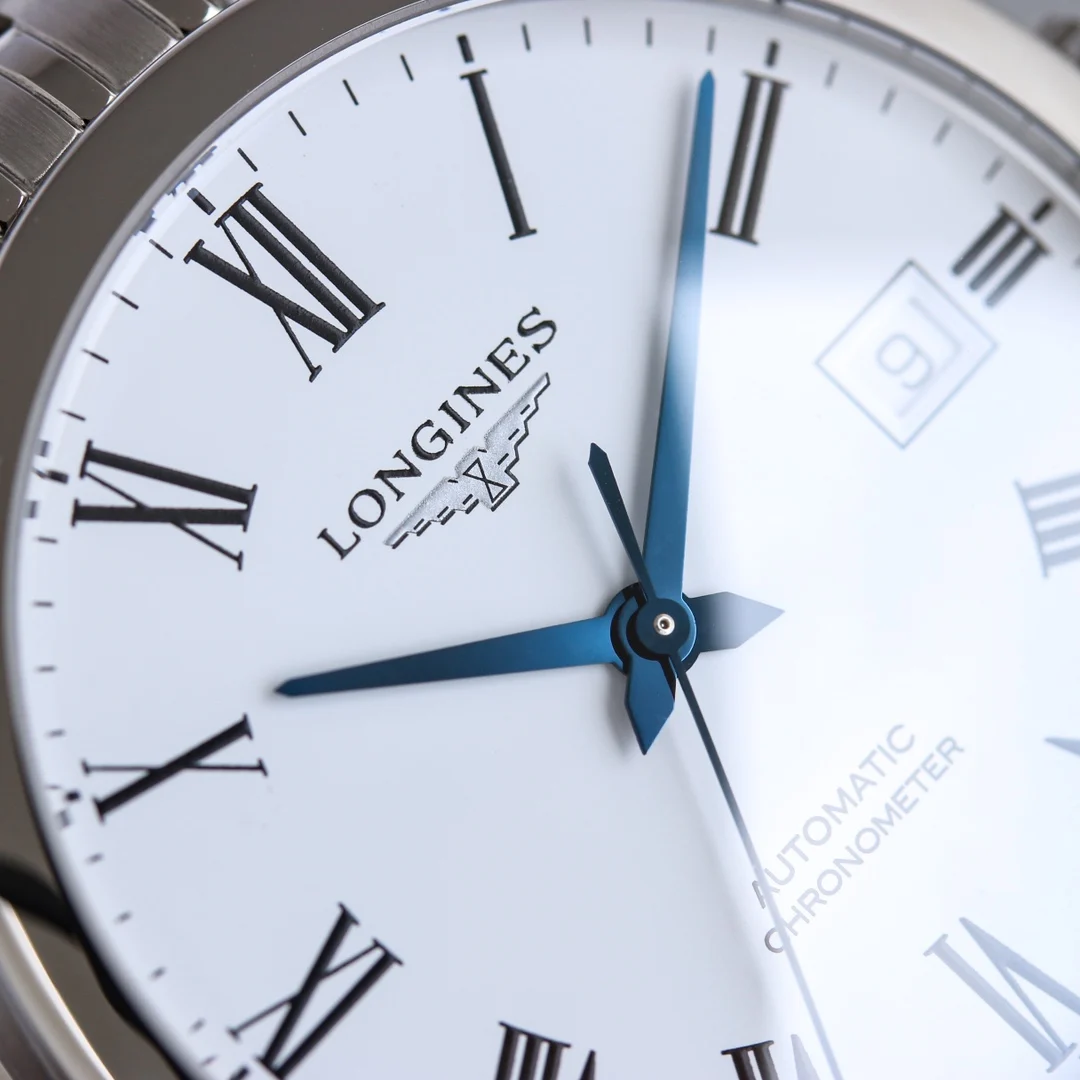 Longines Steel 40mm — photographed off the sweep