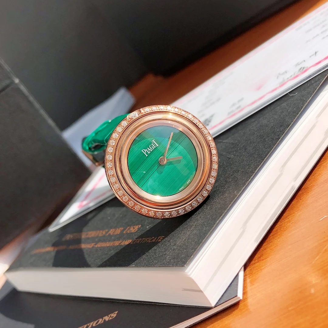 Malachite Green Dial
