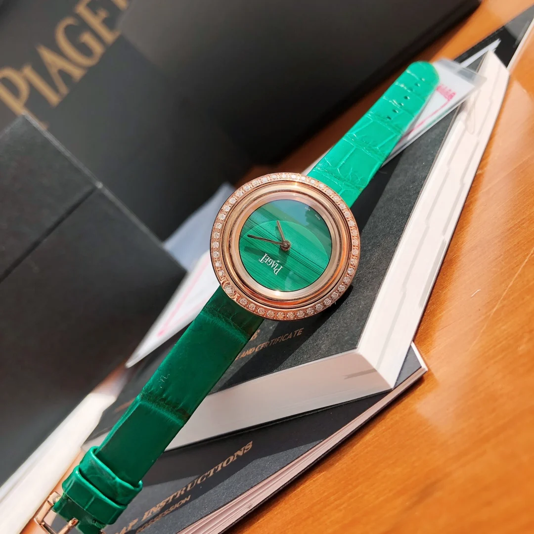 Malachite Green Dial — photographed off the sweep