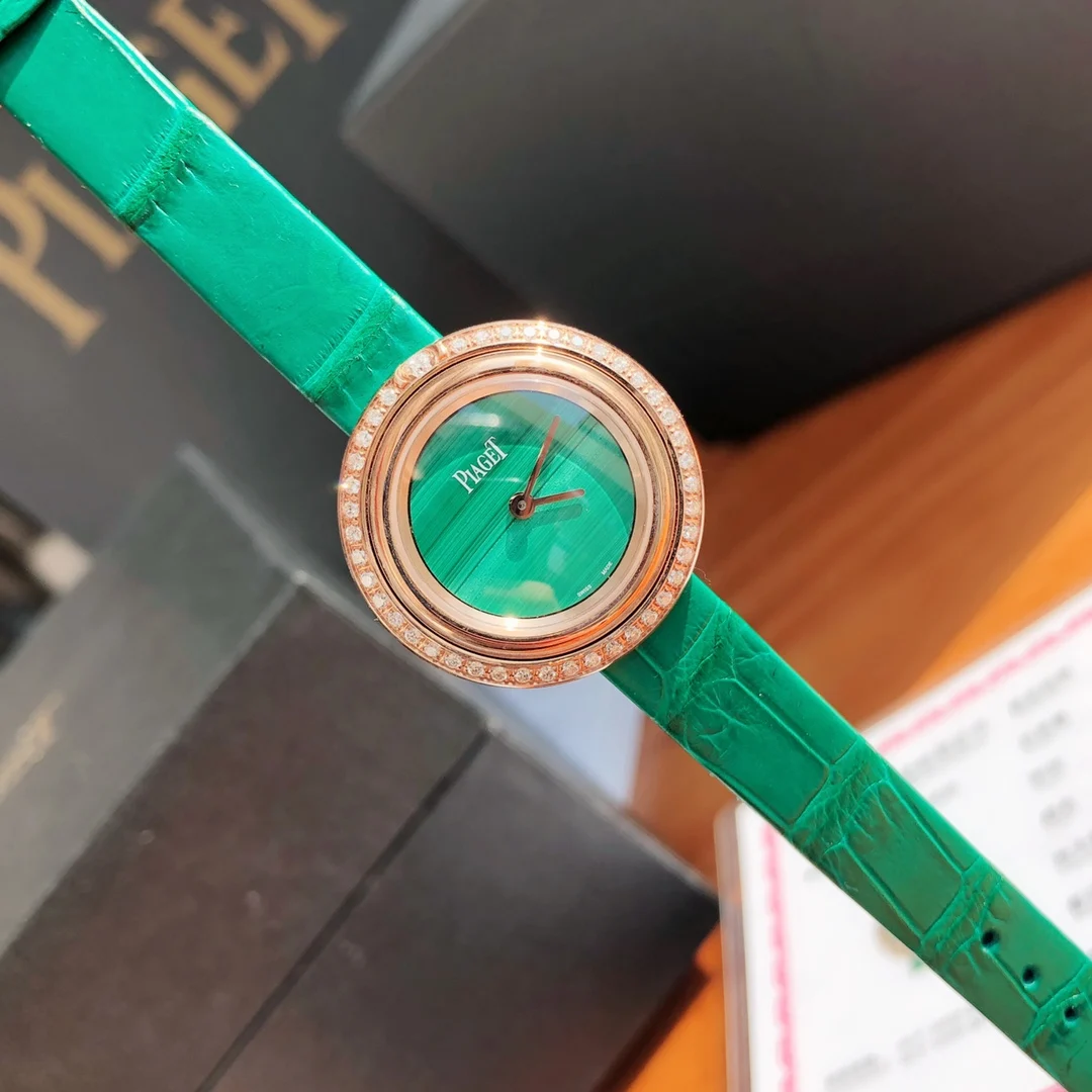 Malachite Green Dial — photographed off the sweep