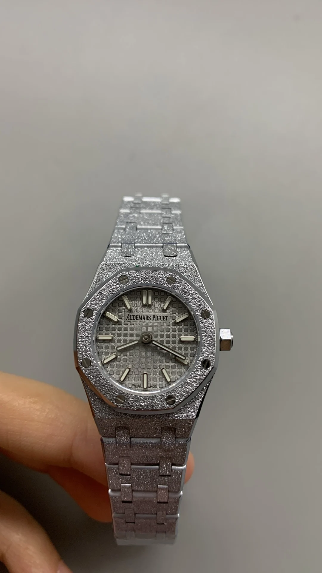 mini Ap, frosted